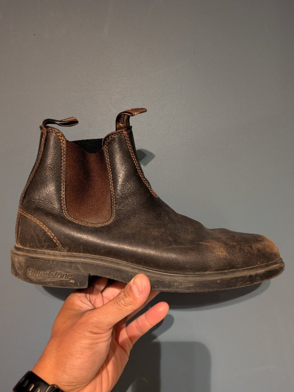 Chisel Toe Blundstones (GUC)